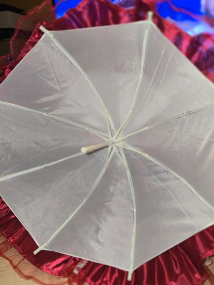 Magnifique poupée de porcelaine collection 56 cm - photo numéro 6