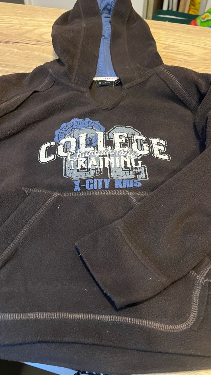 Lot de 4 articles garçon, 6 ans - photo numéro 9