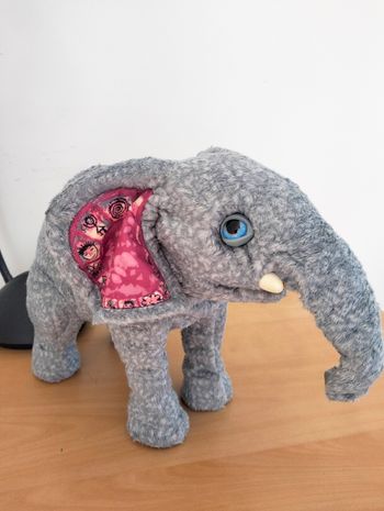 Zambie éléphant FurReal