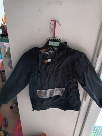 Veste impermeable 23 mois