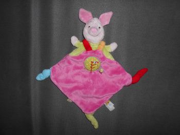 Doudou Porcinet (Disney baby)
