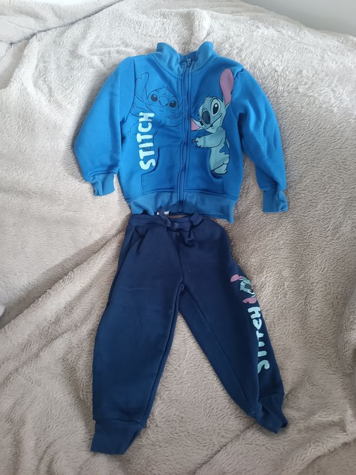 Ensemble Stitch 4 ans