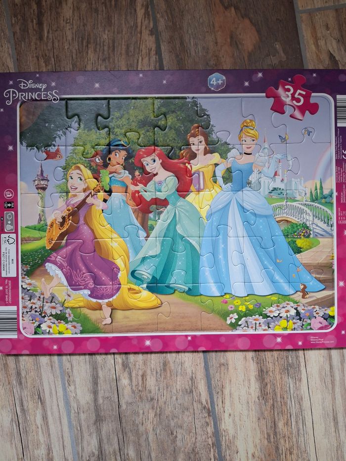 Lot de 4 puzzles - photo numéro 2