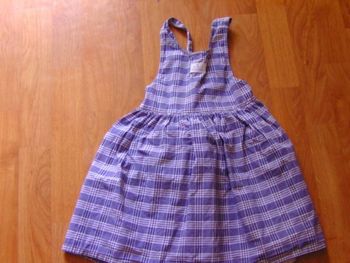 Robe ARC EN CIEL bleu et blanche taille 3 ans TBE