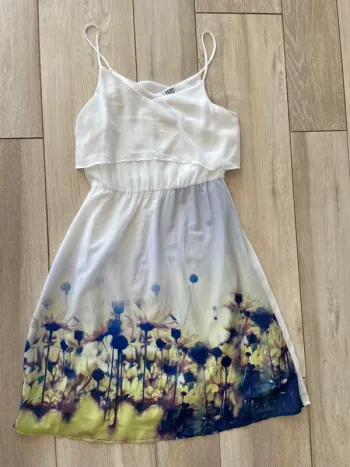Robe blanche fleuries 🌼