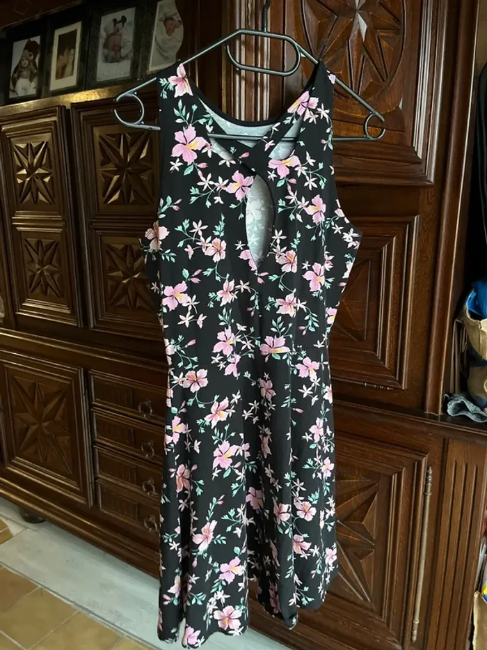 Robe taille S - photo numéro 2