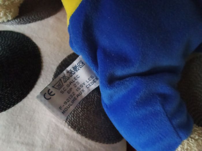 Doudou peluche Envog chien  ours beige marron clair haut rouge jaune bleu vintage ancien  peluche doudou chien  Envog S.C Galec  BP  23 92132 Issy les Moulineaux marque utilisée par Leclerc d'occasion - photo numéro 6