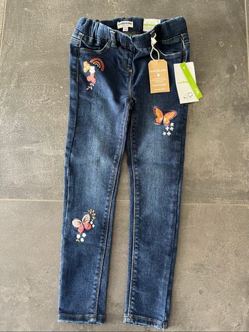 Jean neuf Verbaudet 7 ans