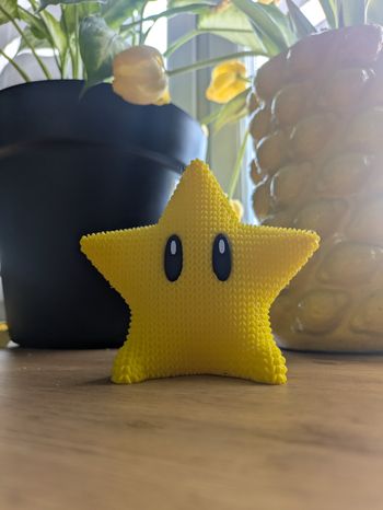 Figurine étoile Mario texture tricoté 