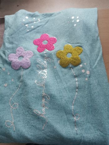 Pull fleur turquoise