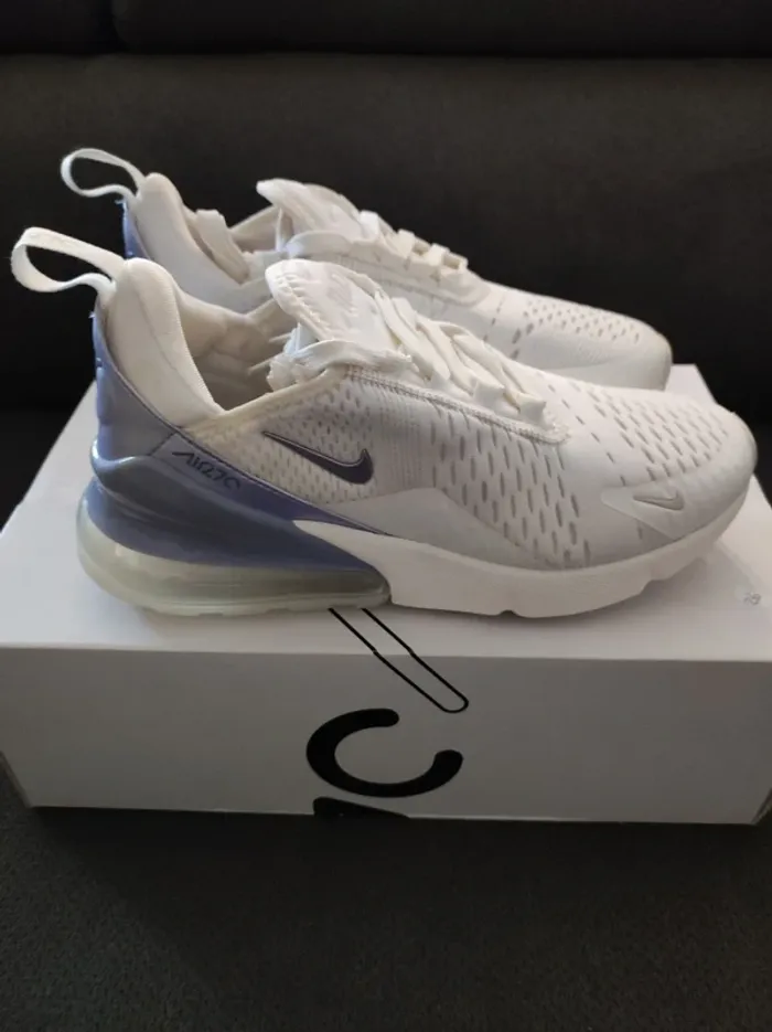 👟 Baskets Femme / enfant Nike Air 270 – Neuves & Inédites 👟 - photo numéro 2