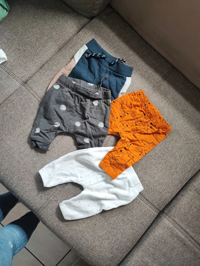 Lot pantalon
