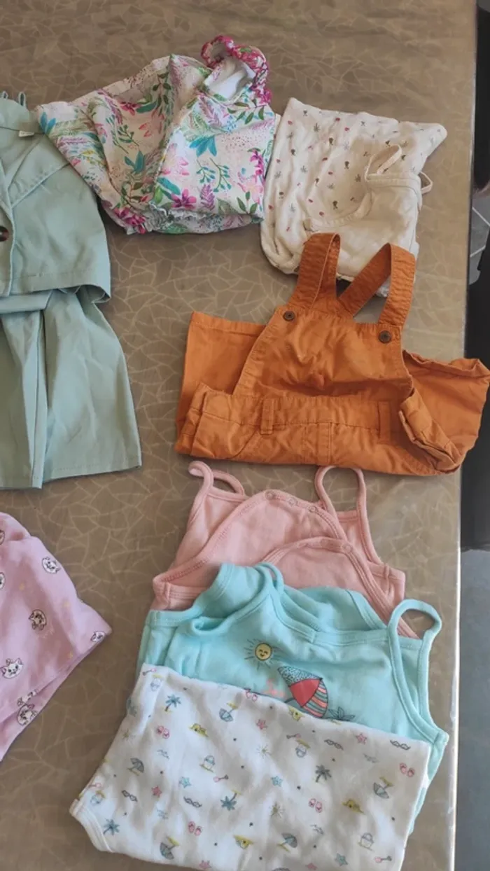 Lot vêtements bébé fille 24 mois été - photo numéro 2