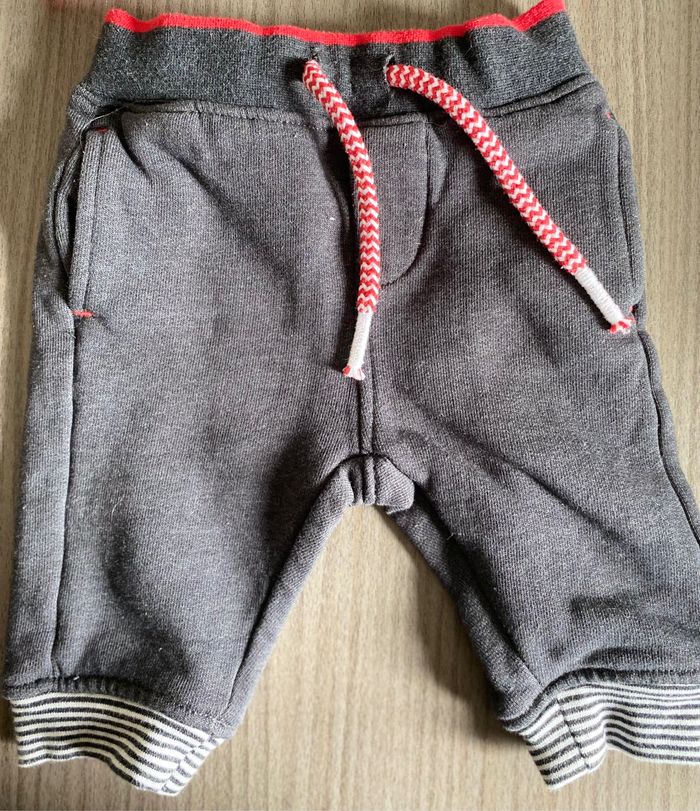 Ensemble bébé - photo numéro 3