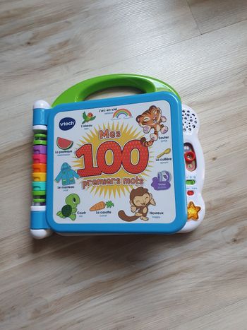 Livre électronique mes 100 premier mots