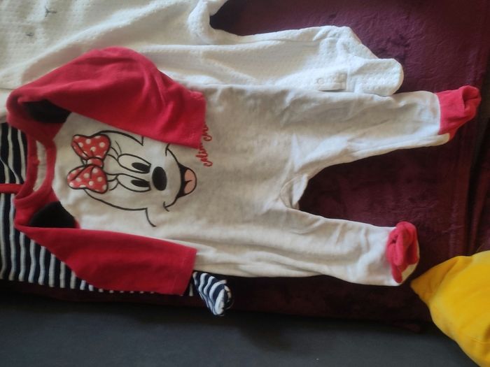 Lot 4 pyjamas - photo numéro 2