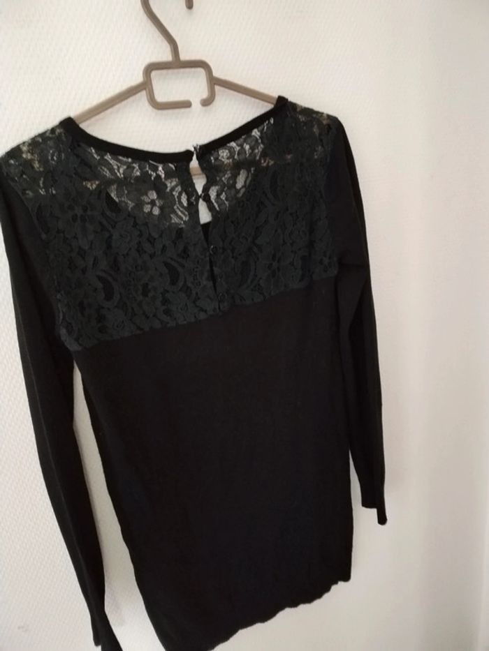 Pull dentelle dos - photo numéro 3