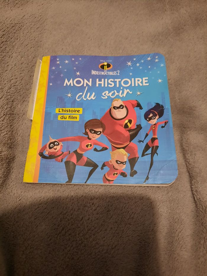 Livre: Mon histoire du soir _ Les indestructibles 2