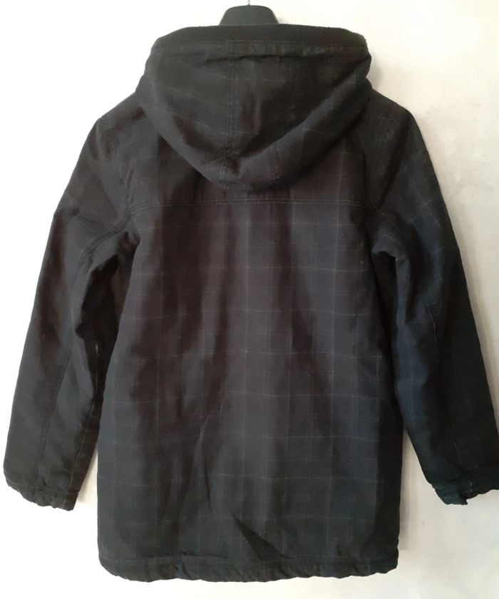 Parka noire avec motifs cadrillage gris clair - photo numéro 2
