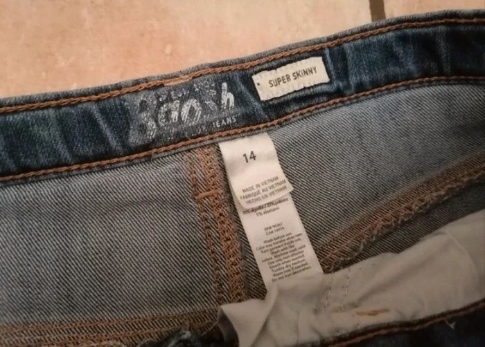 Lot 13/14 ans veste jupe jean 4 pièces - photo numéro 18