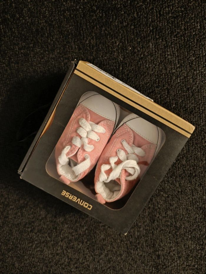 Paire converse rose taille 19 - photo numéro 3