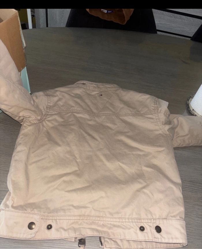 Veste tommy Hilfiger 8 ans - photo numéro 9