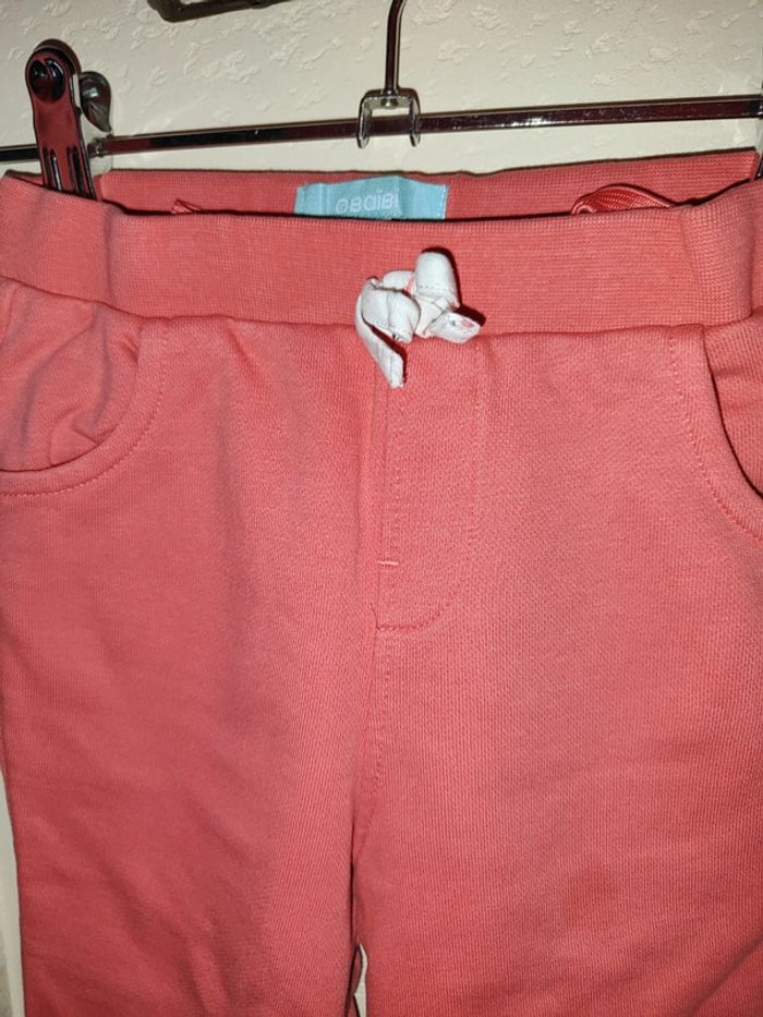 Ensemble jogging obaibi 2 ans - photo numéro 3