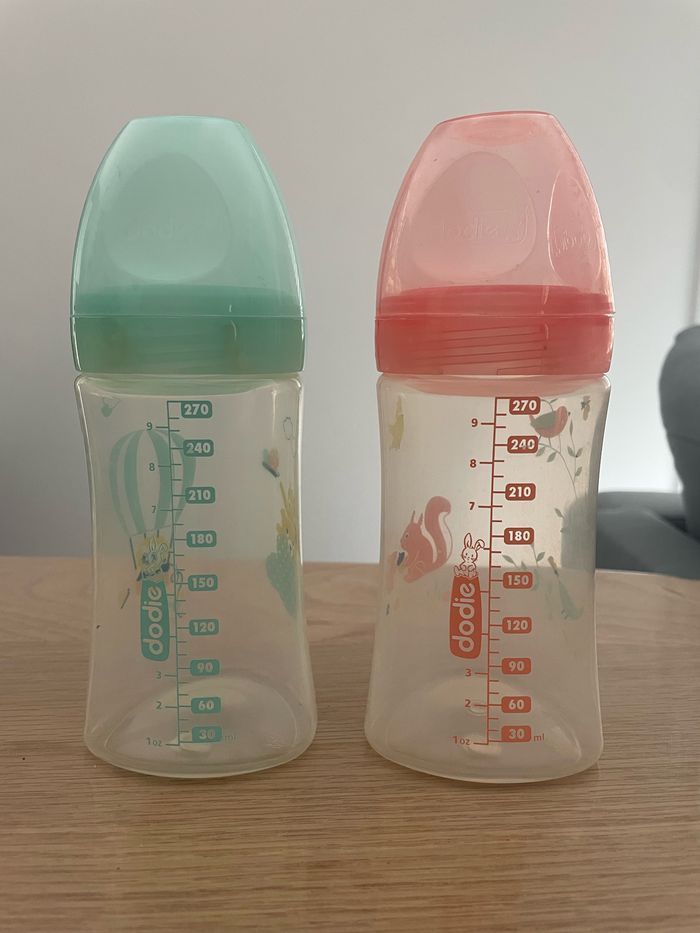 Lot 2 biberons dodie 270ml