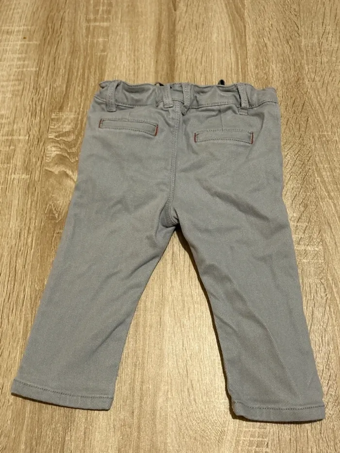 Pantalon 12 mois 👶 - photo numéro 2