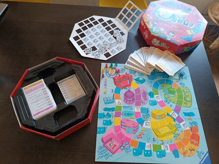 LE JEU - LES INCOLLABLES - photo numéro 2