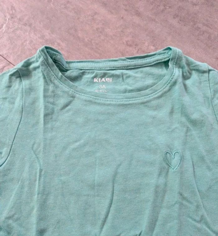 T-shirt fille 3 ans comme NEUF - photo numéro 2