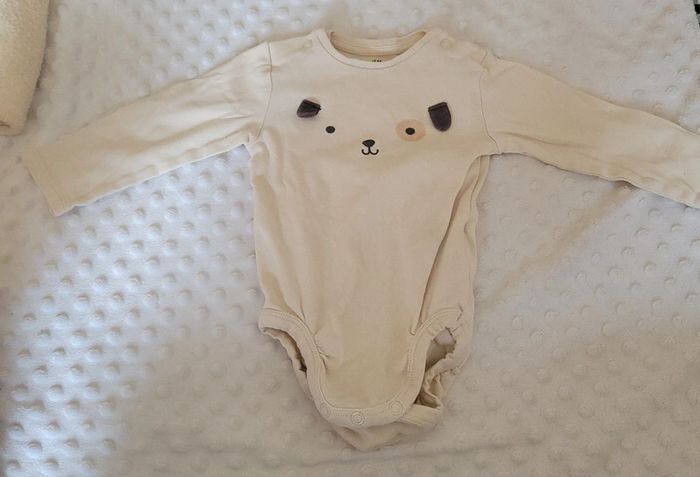 Body beige mixte 4-6 mois – H&M – Petit chien trop mignon