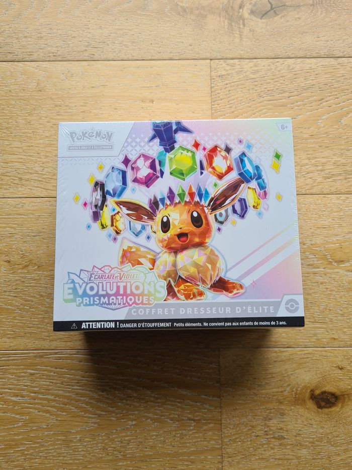 ETB - Pokémon Évolution Prismatique EV8.5 !!