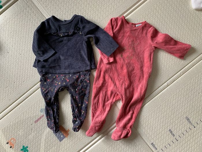 Lot de 2 pyjamas velours tao 6 mois tbe