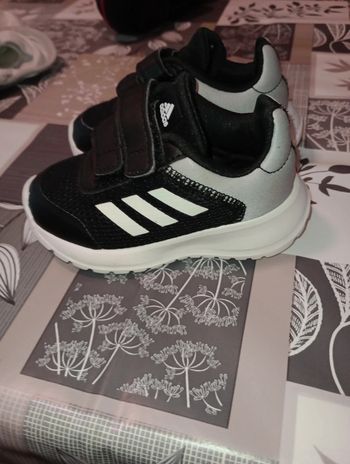 Basket Adidas T19