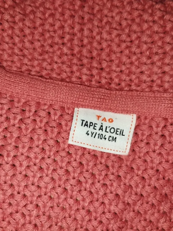 Lot 2 gilets 4ans - photo numéro 2