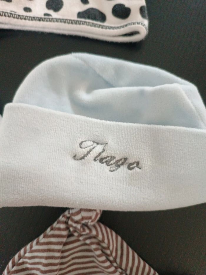 Lot de bonnets naissance / 1 mois - photo numéro 3