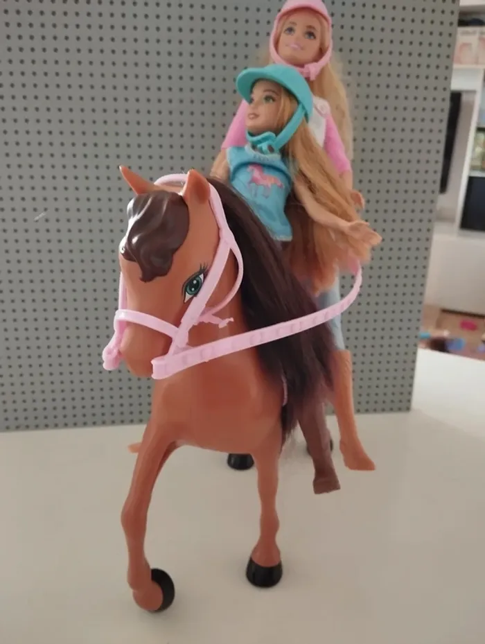 Barbie équitation (complet) - photo numéro 4