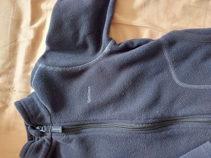 Gilet polaire comme neuf 4-5ans - photo numéro 2