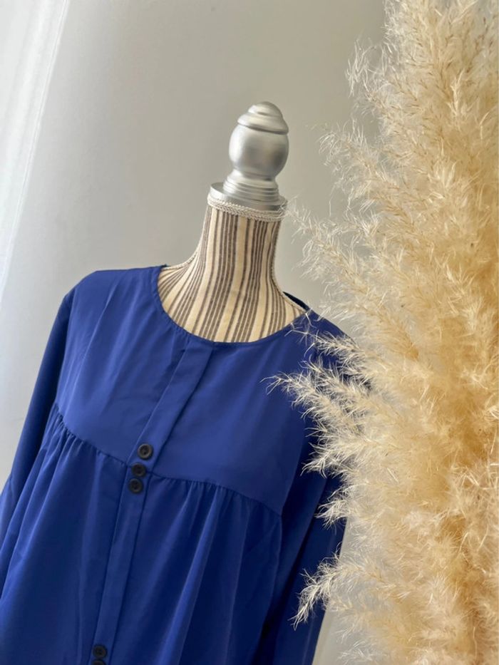Abaya bleu boutonnée - photo numéro 5