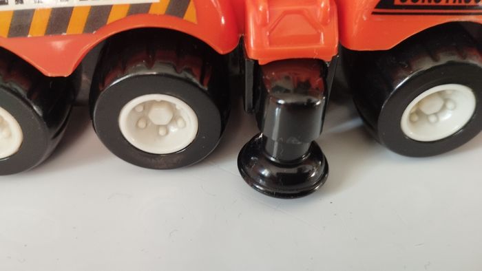 Jouet camion toupie bétonnière - photo numéro 6