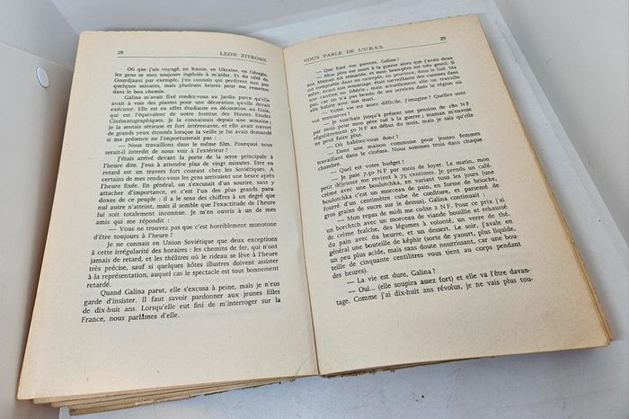 "Léon Zitrone vous parle de l'U.R.S.S. Interviews libres en Union Soviétique".
296 pages - photo numéro 8