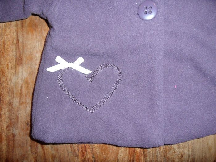 Veste polaire Fille violet, taille 12 mois NEUVE - photo numéro 2