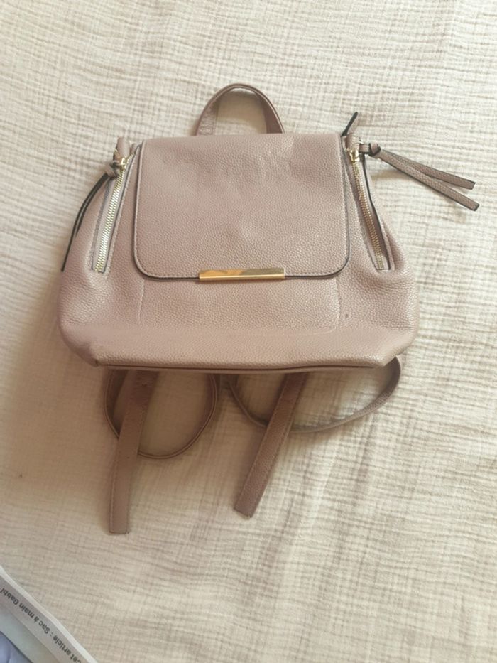 Sac a dos synthétique cuir rose poudré neuf