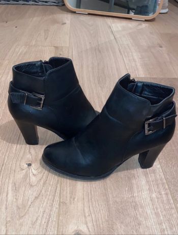 Boots à talon noires Camaïeu