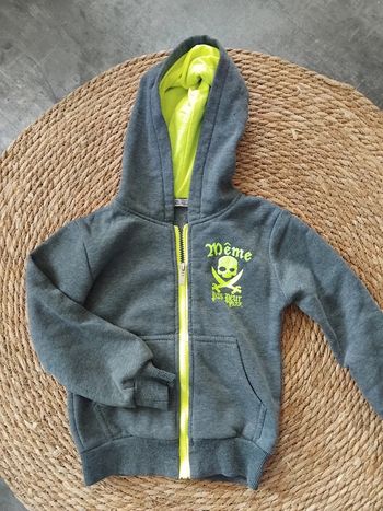 Sweat fermeture eclair gilet, même pas peur,  6 ans