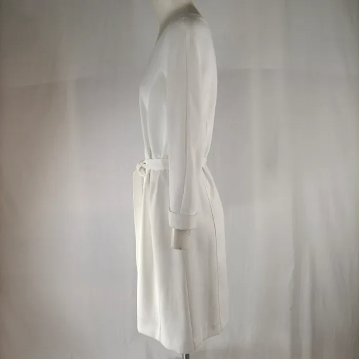 Robe droite blanche Caroll T42 manches 3/4 ceinture amovible minimaliste chic - photo numéro 3