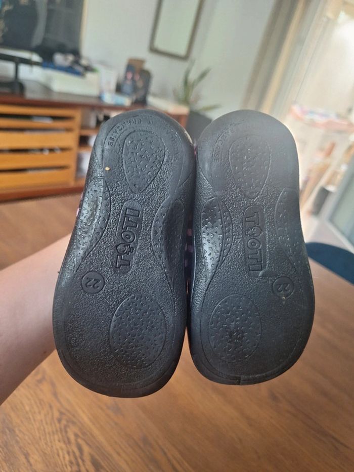 Chausson Taille 22 - photo numéro 2