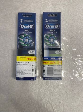 Brossettes oral B pro cross action noir et blanc