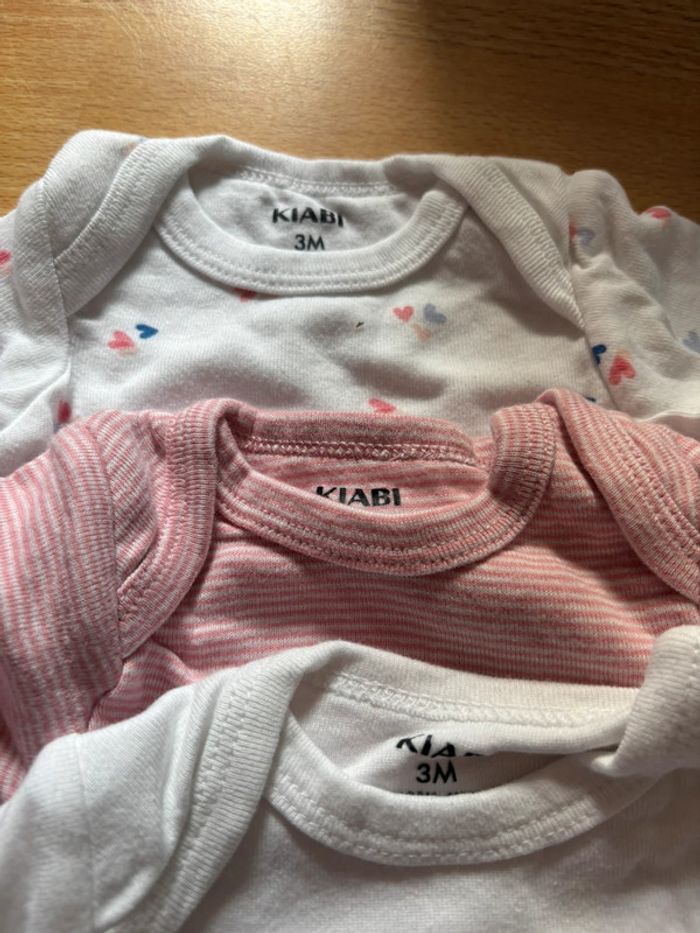 Lot de 6 boddies 3 mois - photo numéro 3